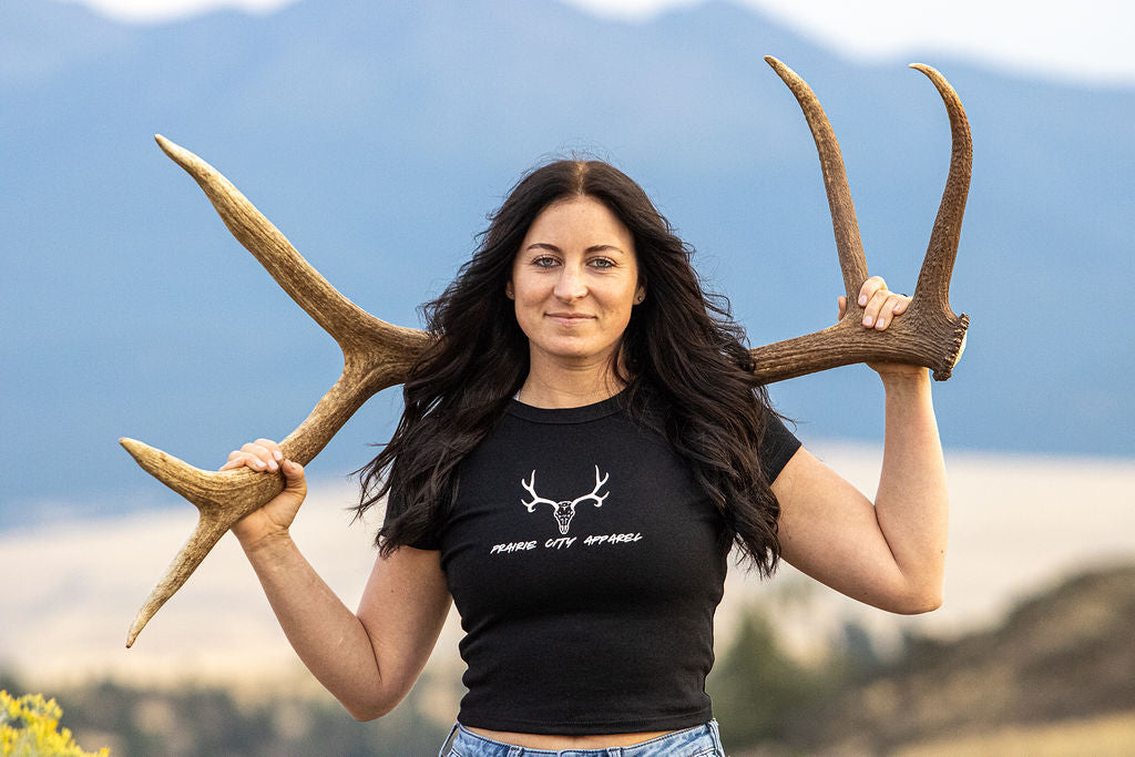 Mule Deer Skull Babydoll Crop Tee - Black