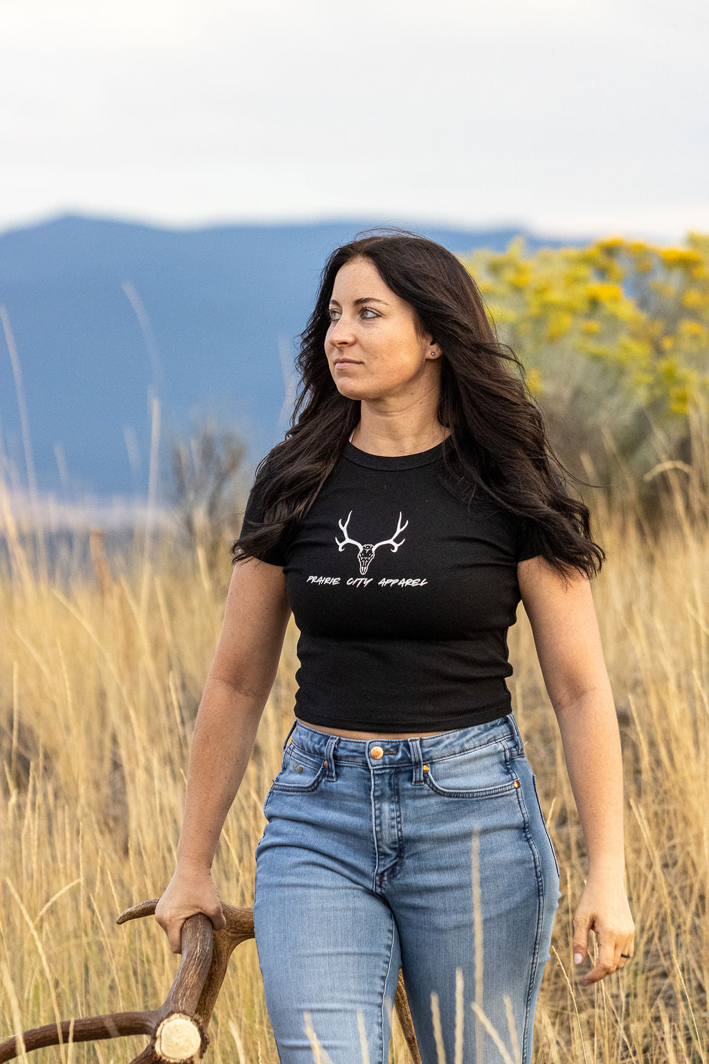 Mule Deer Skull Babydoll Crop Tee - Black