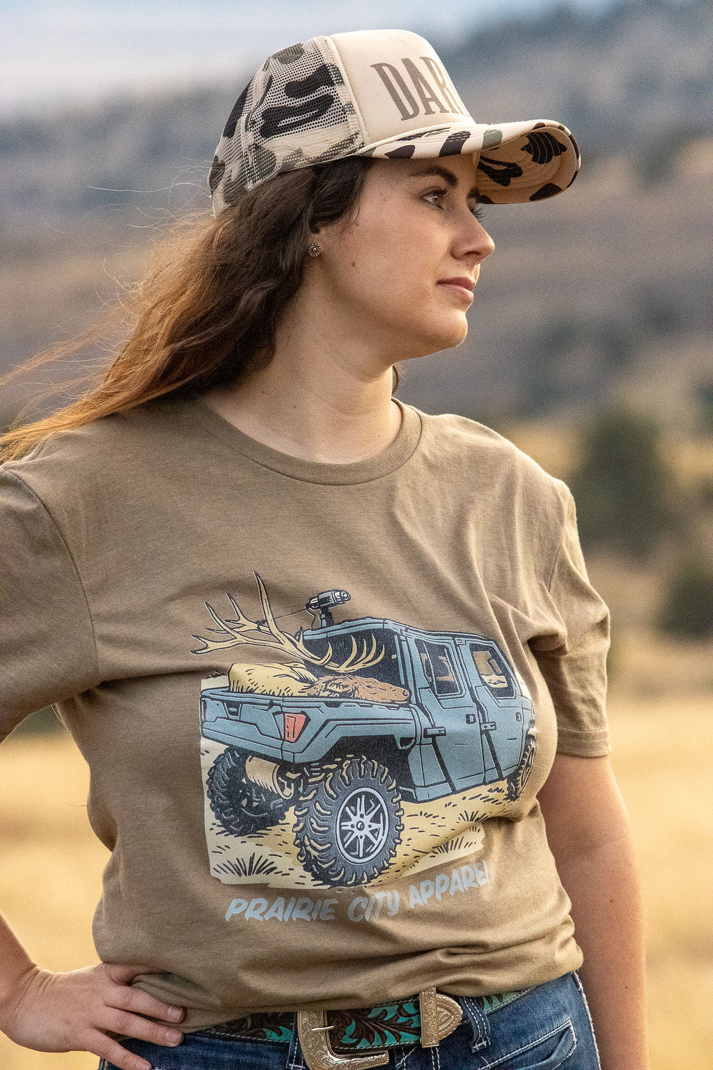 4x4 Bull Elk Hunting Unisex T-Shirt – Dune