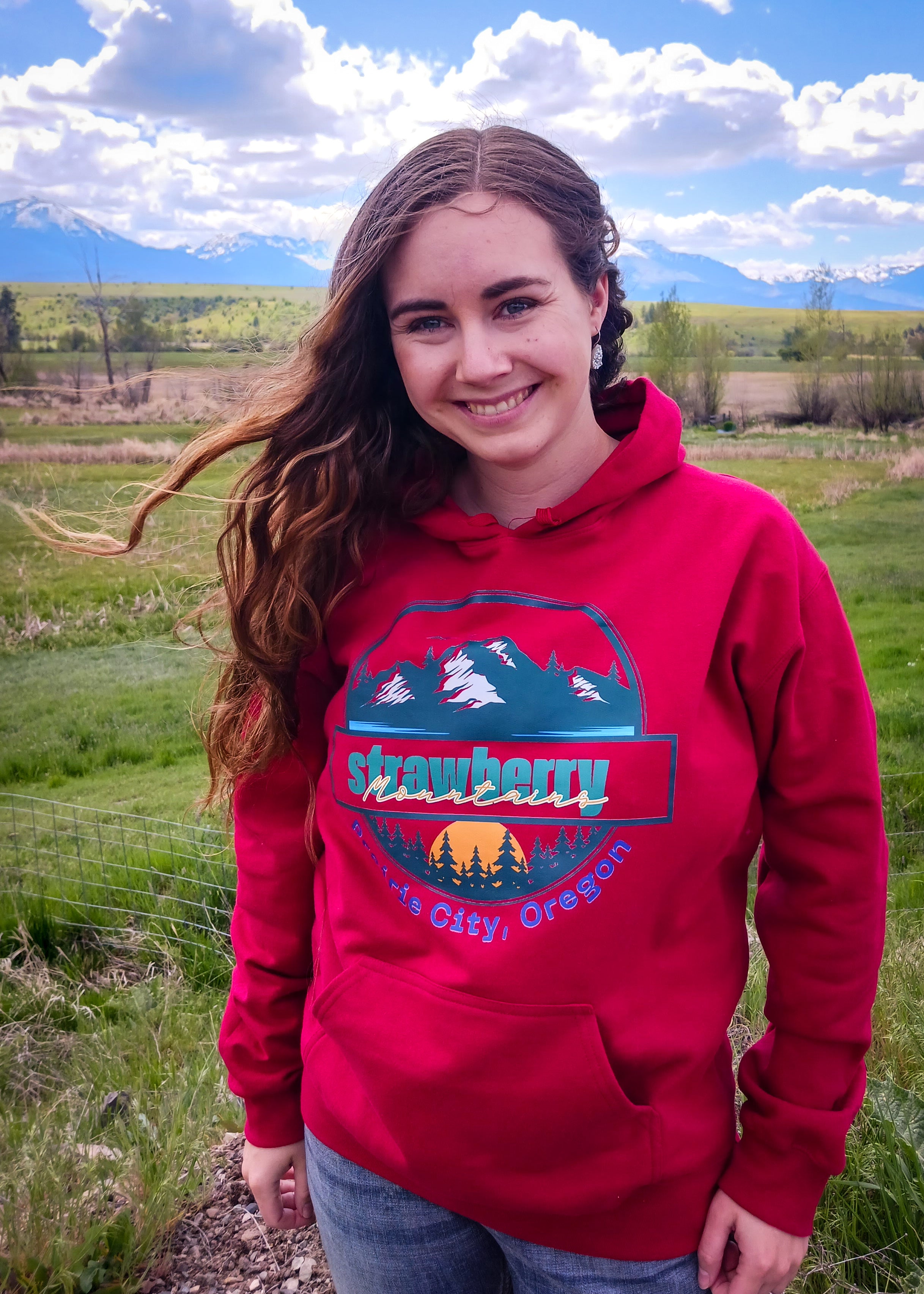 Prairie City Strawberry Mountains Western Unisex Hoodie – Cardinal Red